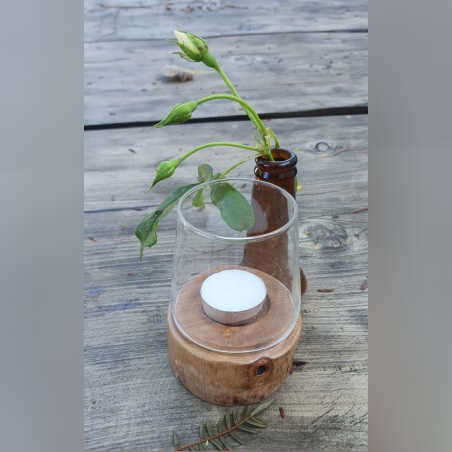 פמוט בעבודת יד מעץ אורן וזכוכית שקופה ממוחזרת