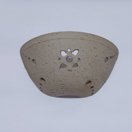 גוף תאורה פרח צמוד קיר