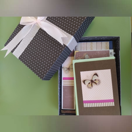 מארז פרפרים חגיגי בקופסא בעבודת יד