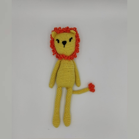 אריה אמיץ סרוג בעבודת יד