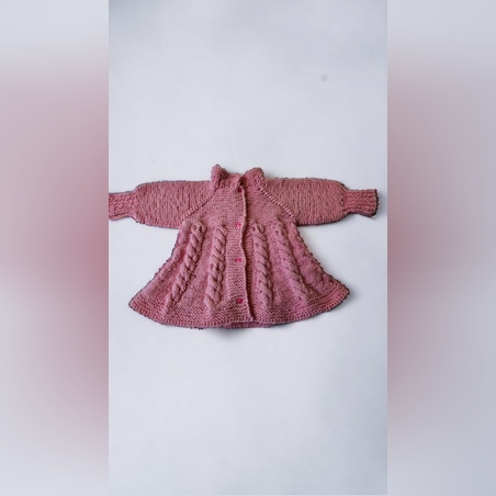 מעיל ורוד לילדה סרוג בעבודת יד