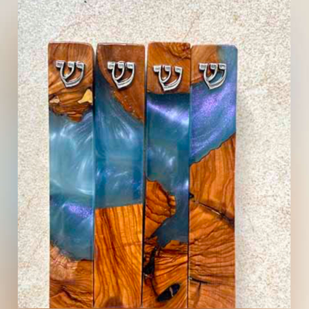 סט של ארבע בתי מזוזה