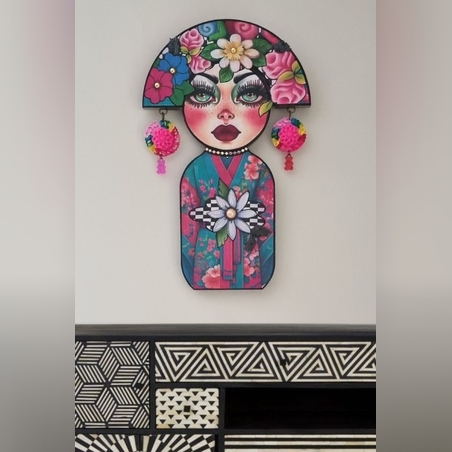 פלורה- יצירת קיר