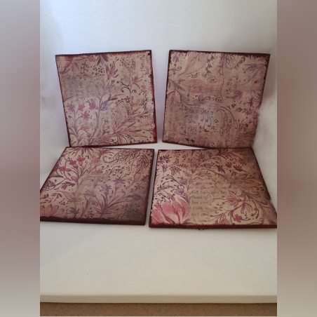 סט 4 תחתיות לכוסות מעץ מעוצבות בדקופאז'- ורוד וינטג'