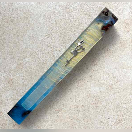 בית מזוזה ארוכה