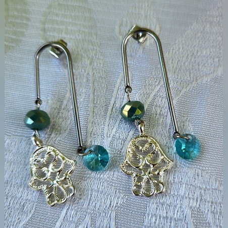 עגילי חמסה תכלת מעוצבים