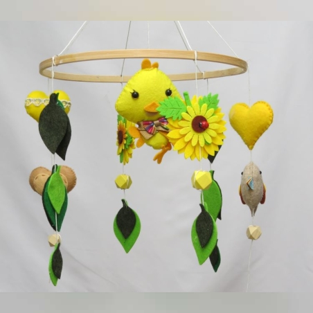 מובייל קלימרו פרחוני ושמח בעבודת יד