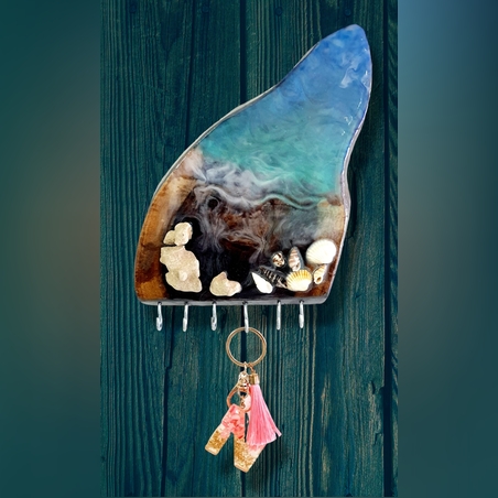 מתלה למפתחות/שרשראות מאפוקסי בעבודת יד