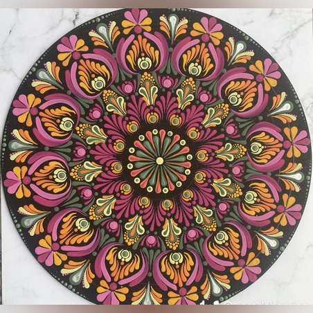 מנדלת הפריחה- אקריל על עץ בעבודת יד