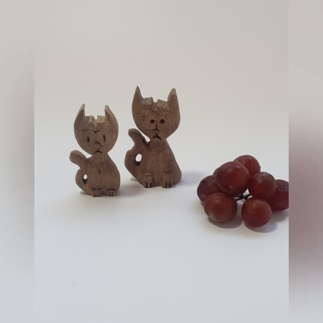 חתולים­ שניים חתוליים מעץ מגולפים בעבודת יד