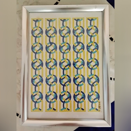 תמונת מנדלות שלובות זו בזו בצבעים עדינים