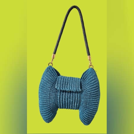 התיק צד סרוג בצבע כחול-טורקיז עמוק