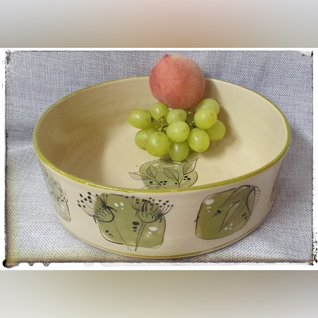 קערת קרמיקה מצוירת בעבודת יד