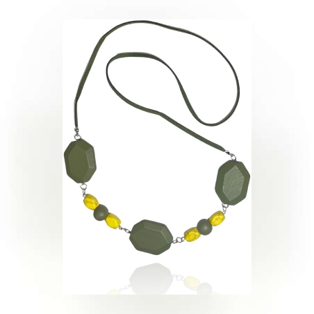 שרשרת מחרוזי עץ