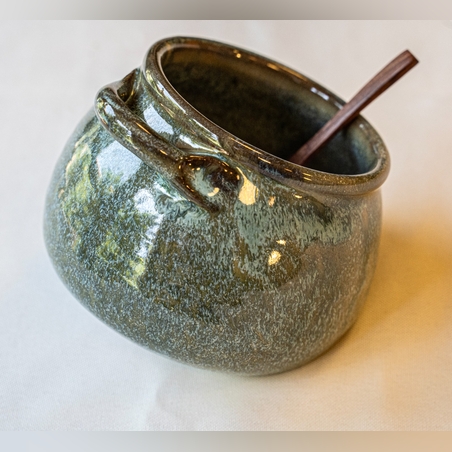 מלחיה עומדת על השיש