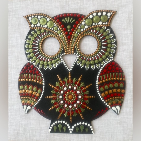 מנדלת ינשוף מלכותי בעבודת יד