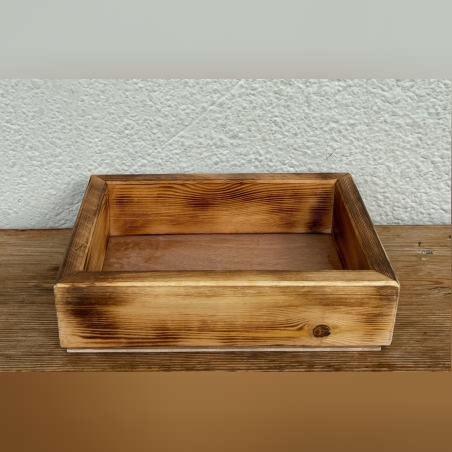 ארגז עץ עשוי מעץ אורן בעבודת יד