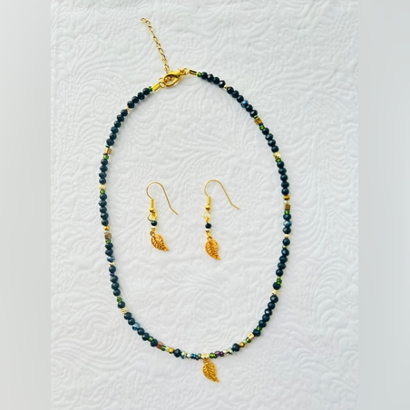 סט שרשרת צ׳וקר+עגילים