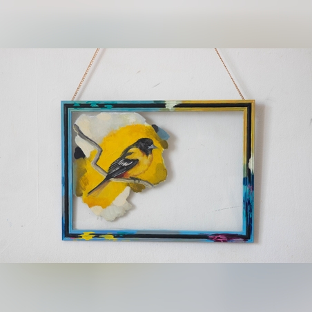 תמונה של ציפור מצוירת על זכוכית ציור שמן עם מסגרת בצביעה ידנית