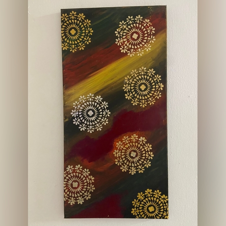 ציור מנדלות עם צבעי אקריל על קנבס