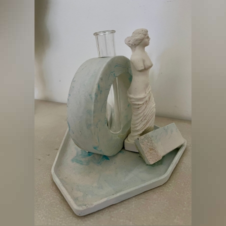 כלי דקורטיבי בהשראת רומא העתיקה