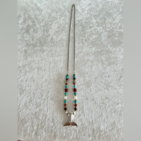 שרשרת יוניסקס ocean מחרוזים ותליון סנפיר