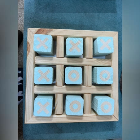 קוביות משחק איקס עיגול בעבודת יד- צבע תכלת