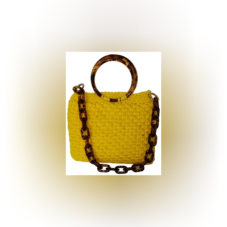 תיק צהוב עם ידית ושרשרת חומים