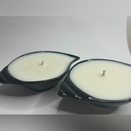 זוג נרות מעוצבים וריחנים 