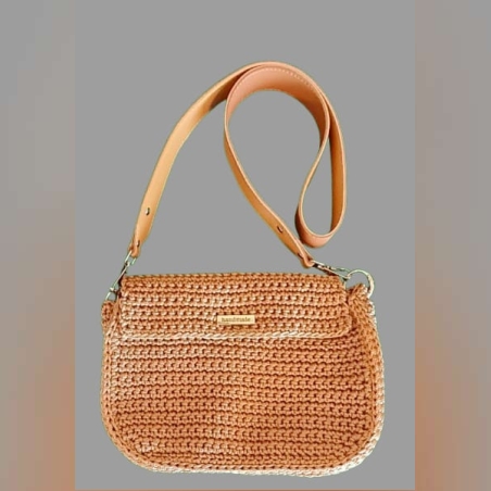 תיק בצבע חרדל מוקה ליום יום