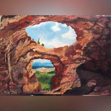 מערת קשת בגליל במבט מתוך המערה לעבר היישוב שלומי