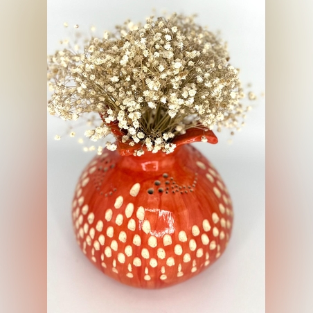 אגרטל רימון מפוסל בעבודת יד