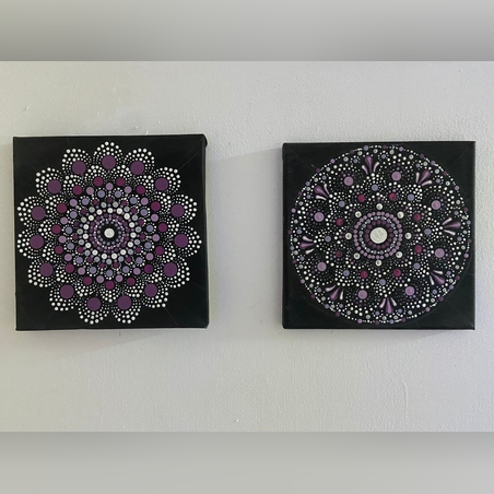 2 מנדלות נקודות אקריל על קנבס