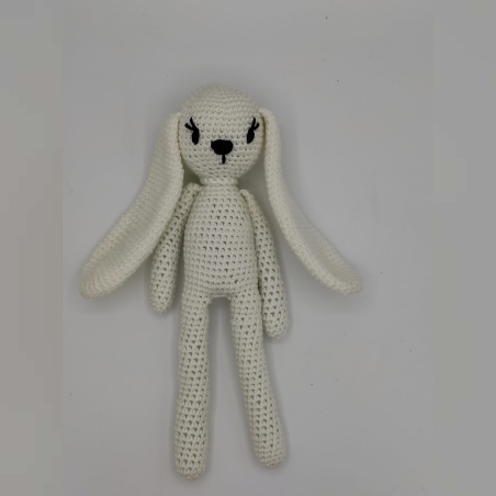 ארנב סרוג עם עם אוזניים מרשרשות  ובראש פעמון