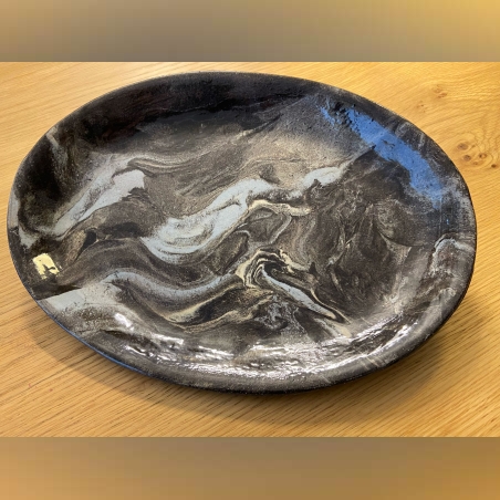 צלחת הגשה אובלית מקרמיקה בעבודת יד