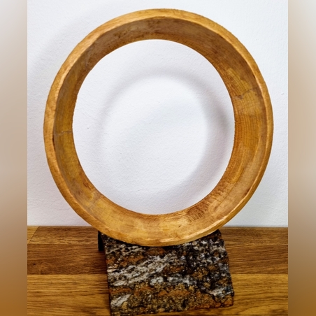 מעגל עץ מושלם בעבודת יד