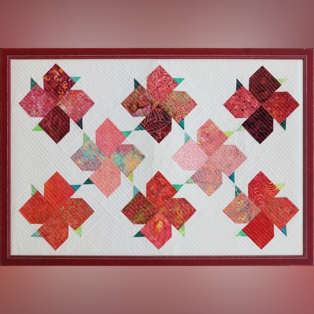 תמונת טלאים עבודת יד ממוסגרת - FLOWER HARMONY