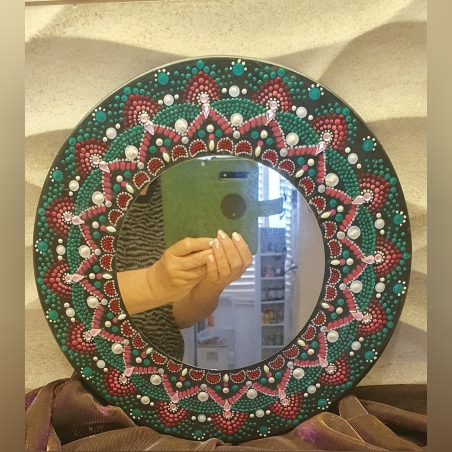 מראת קיר עגולה מעץ