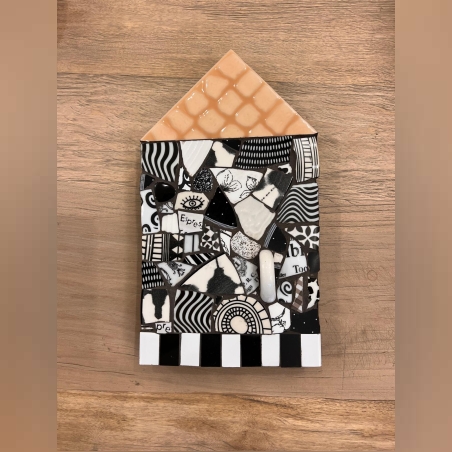 בית מפסיפס שחור לבן בעבודת יד