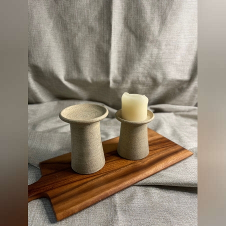 פמוטים שמנת מנוקד מט