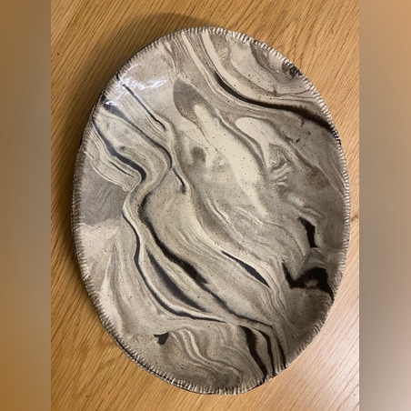 צלחת הגשה אובלית מקרמיקה בעבודת יד