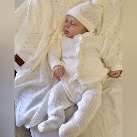 מארז סט סרוג  - לבן