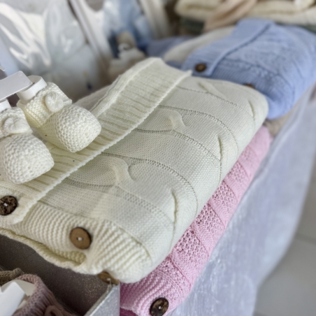 שק שינה סרוג