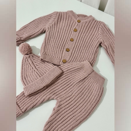 חליפה סרוגה חורפית - ורוד