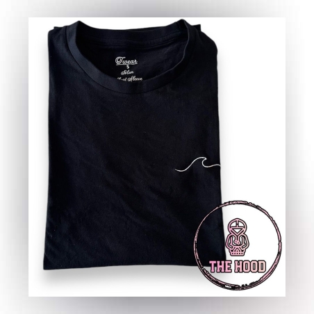 חולצת טישרט עם רקמת גל