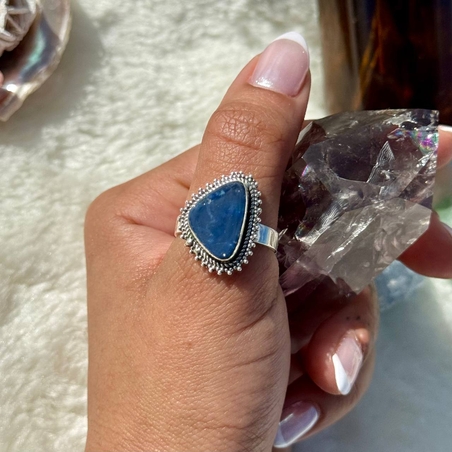 טבעת אופל אוסטרלי 9