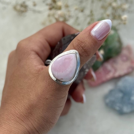 טבעת אופל ורודה 7.5