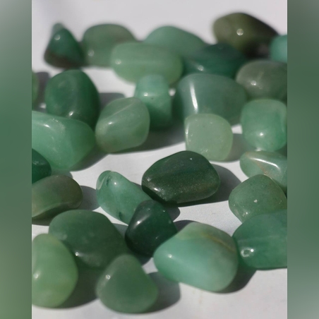 אוונטורין ירוקה חלוקים