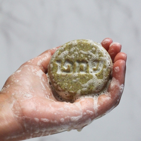 המדריך השלם לשמפו ומרכך טבעיים