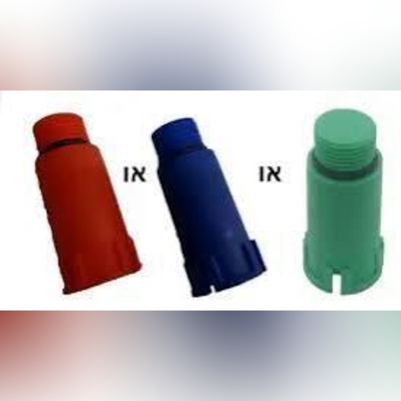 פקק פלסטיק 1/2 אורך